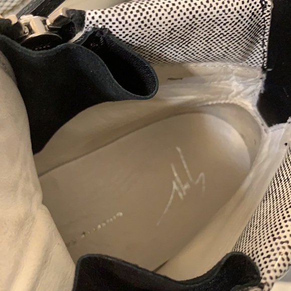 Authentic Giuseppe Zanotti Mesh-Print High-TopS - Picture 5 of 11